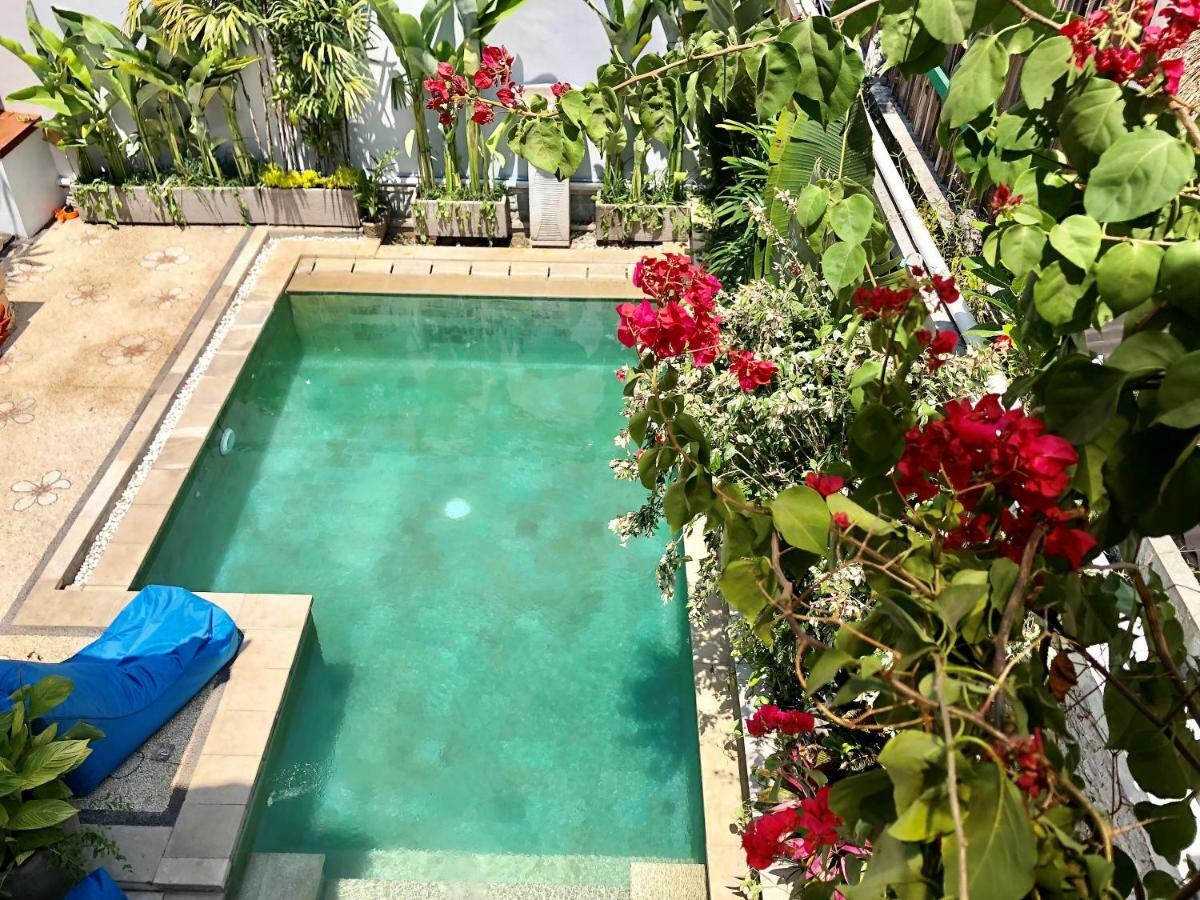 Villa Carissa Seminyak Centre, Bali By Le Ciel Hospitality Exterior foto